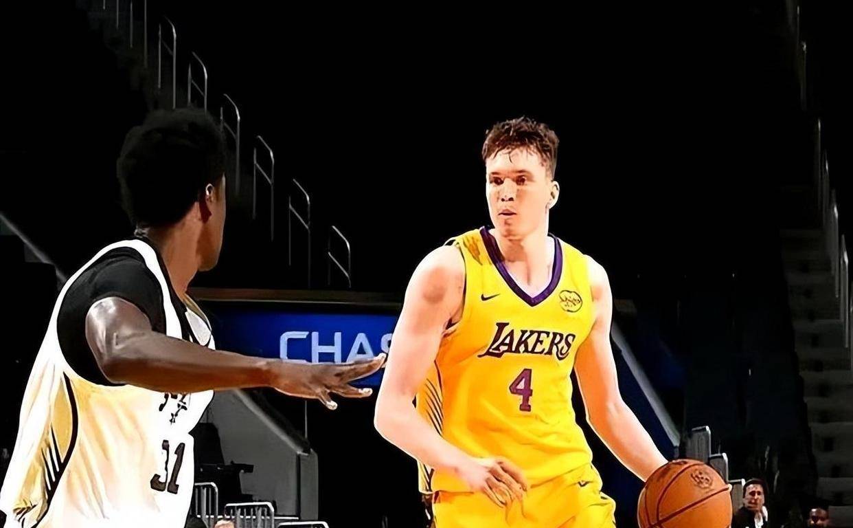 开云入口-关于穆古鲁扎重要时刻比赛局势复杂,湖人带队取胜!全场沸腾不已的信息